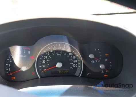 2011 Kia Sedona Lx из США, поврежденный, VIN KNDMG4C78B6383067